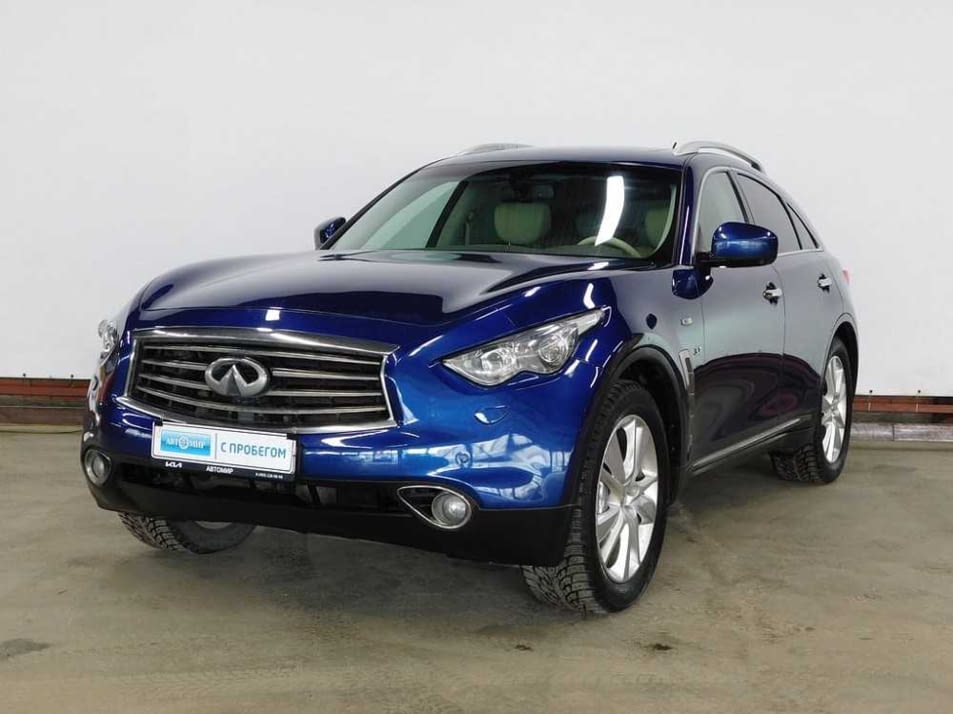 Автомобиль с пробегом Infiniti QX70 в городе Москва ДЦ - Автомир Москва Крылатское