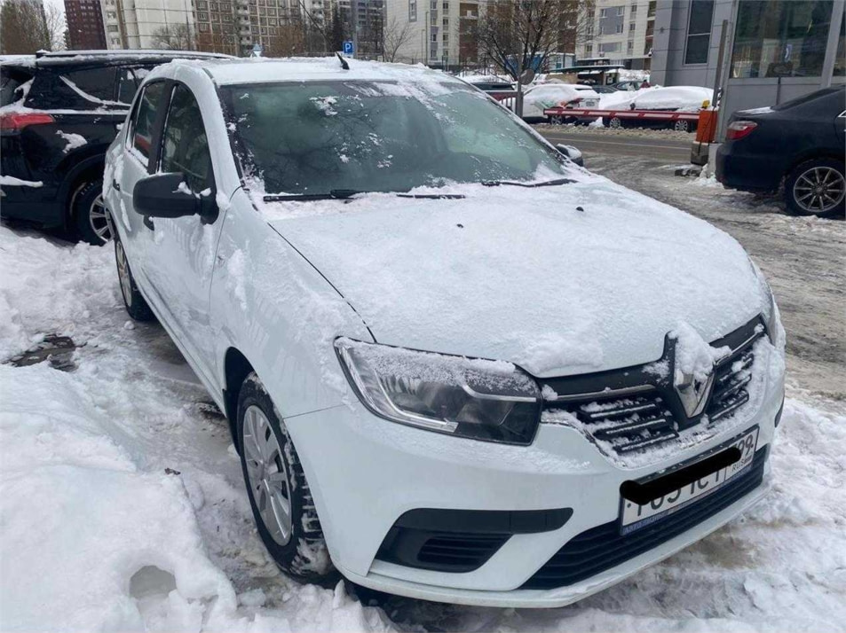 Автомобиль с пробегом Renault Logan в городе Москва ДЦ - Тойота Центр Рублевский