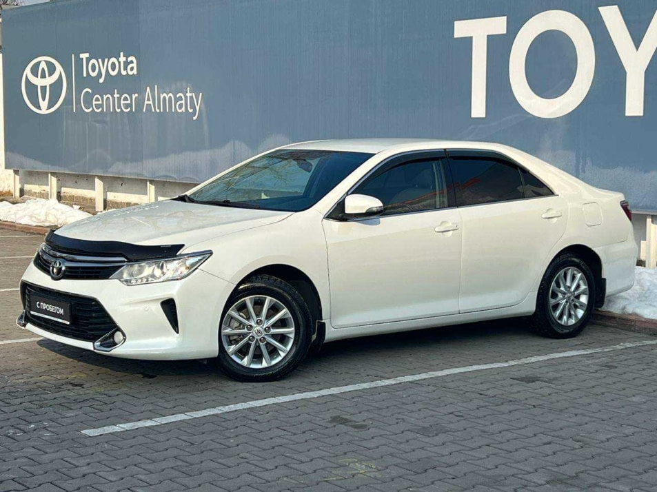 Автомобиль с пробегом Toyota Camry в городе Алматы ДЦ - Тойота Центр Алматы