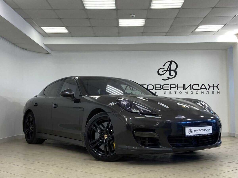 Автомобиль с пробегом Porsche Panamera в городе Санкт-Петербург ДЦ - Автовернисаж