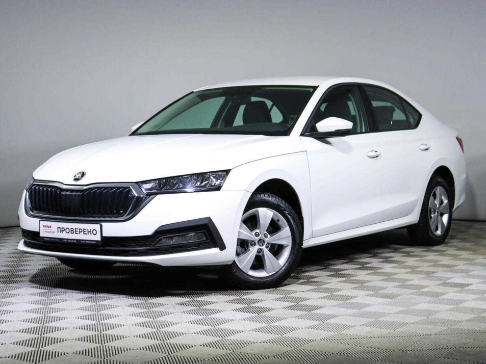 Автомобиль с пробегом ŠKODA Octavia в городе Москва ДЦ - РОЛЬФ Северо-Запад Премиум