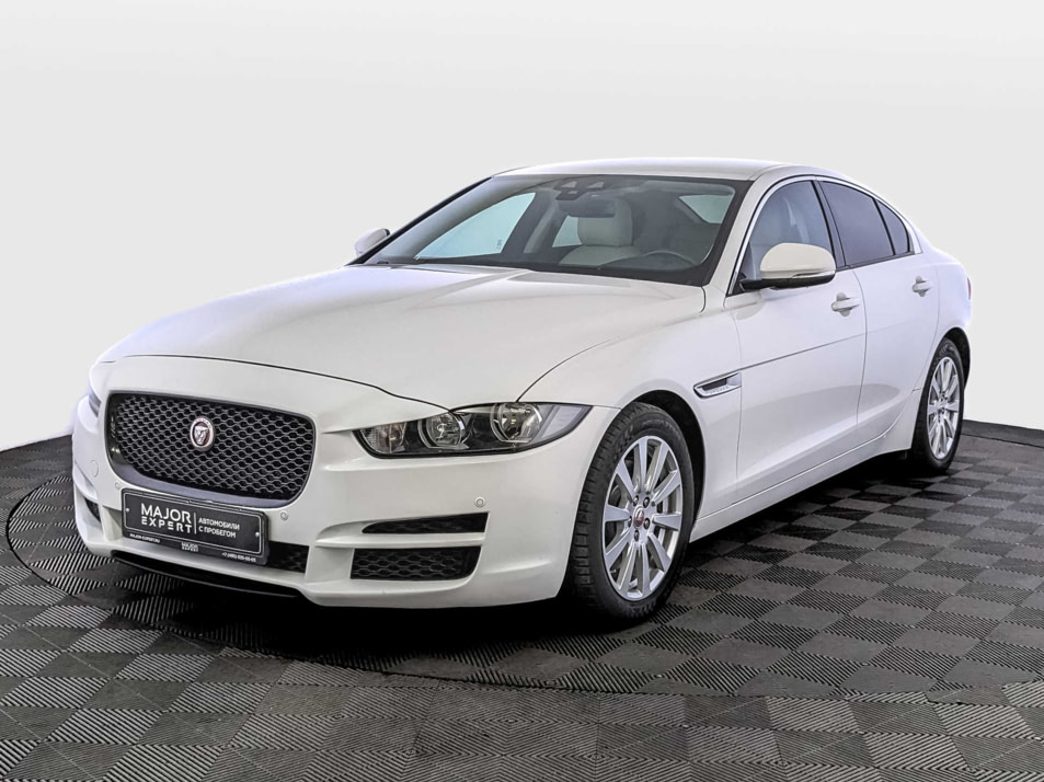 Автомобиль с пробегом Jaguar XE в городе Москва ДЦ - Тойота Центр Новорижский