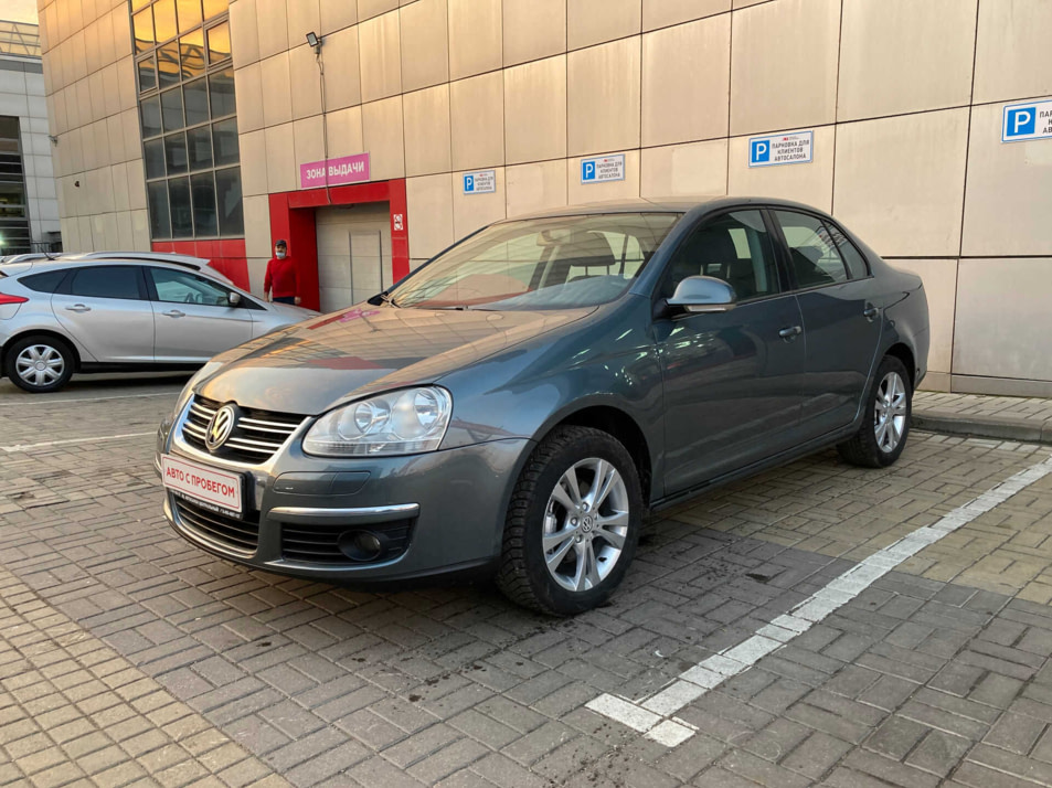 Автомобиль с пробегом Volkswagen Jetta в городе Москва ДЦ - Автосалон на Дмитровке