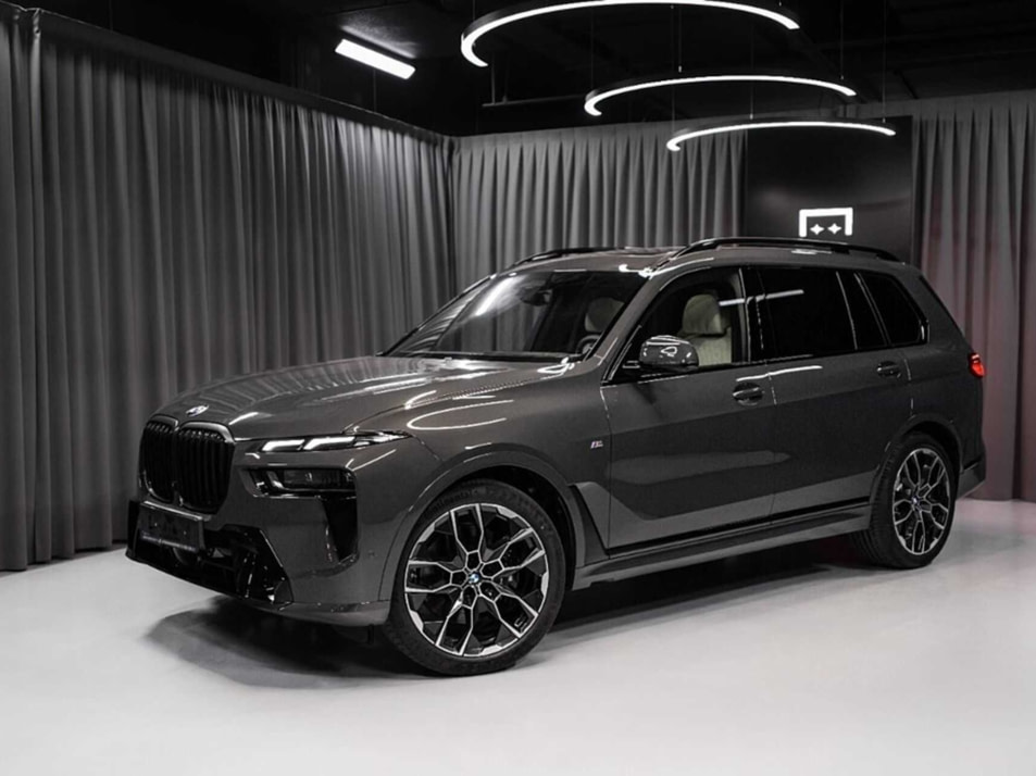 Автомобиль с пробегом BMW X7 в городе Москва ДЦ - Автосалон на Дмитровке