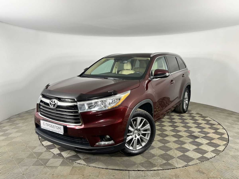 Автомобиль с пробегом Toyota Highlander в городе Ярославль ДЦ - Тойота Центр Ярославль