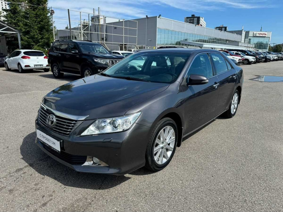 Автомобиль с пробегом Toyota Camry в городе Санкт-Петербург ДЦ - Тойота Центр Невский