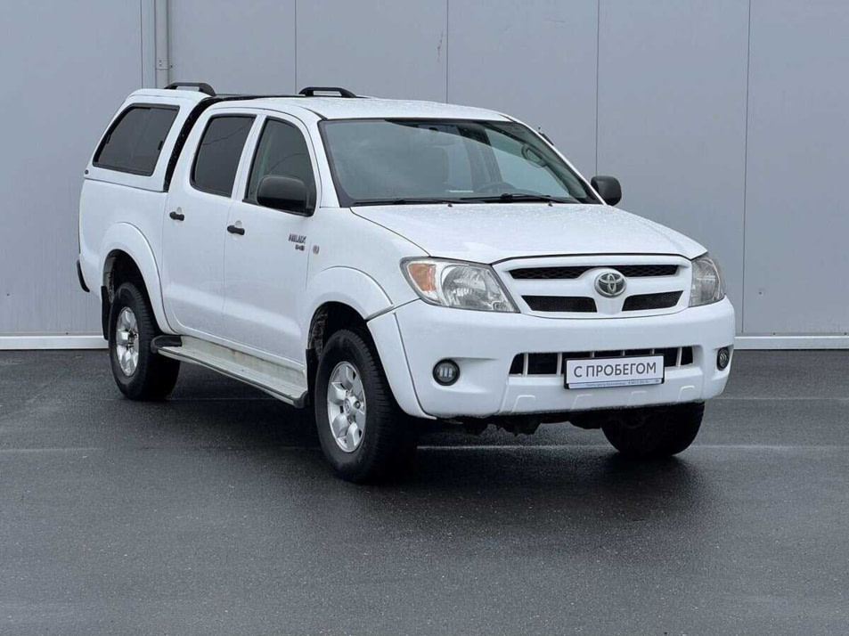 Автомобиль с пробегом Toyota Hilux в городе Калининград ДЦ - Тойота Центр Калининград