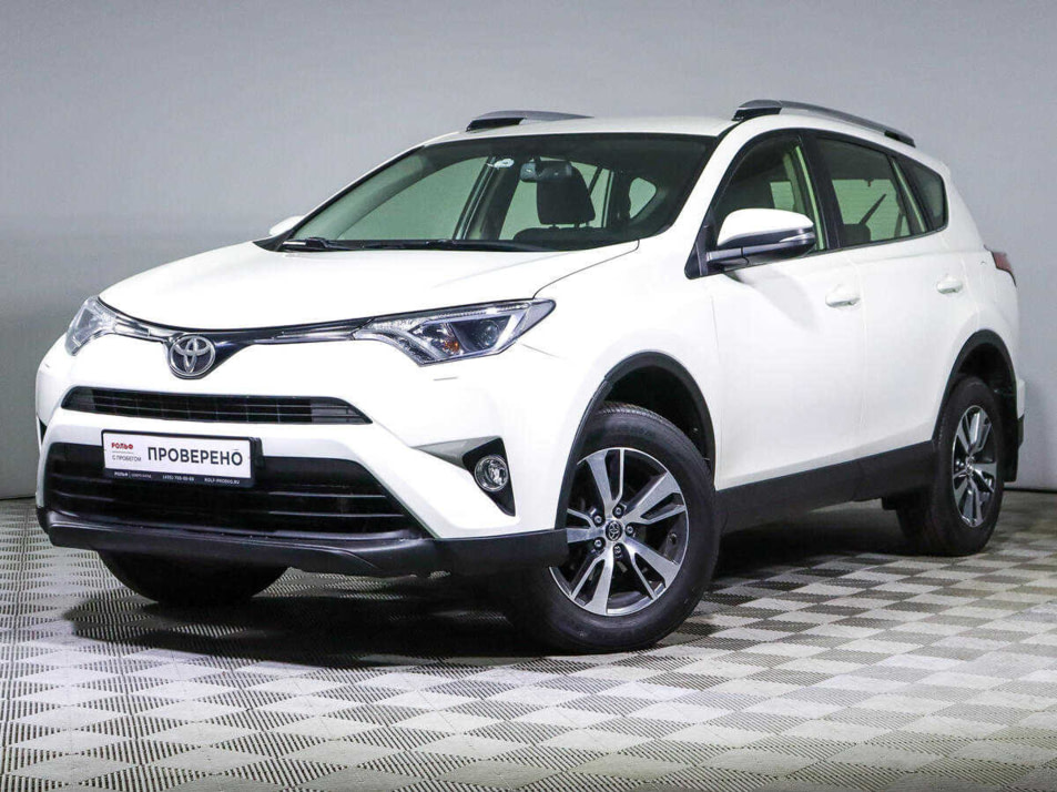 Автомобиль с пробегом Toyota RAV4 в городе Москва ДЦ - РОЛЬФ Северо-Запад Премиум