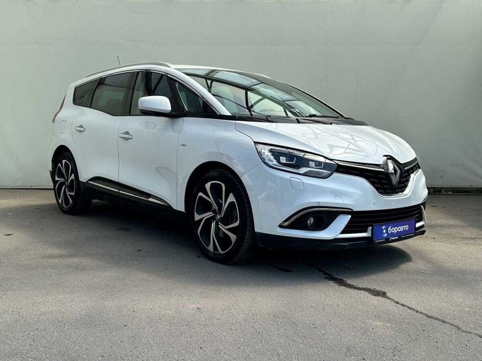 Автомобиль с пробегом Renault Scenic в городе Липецк ДЦ - Липецк