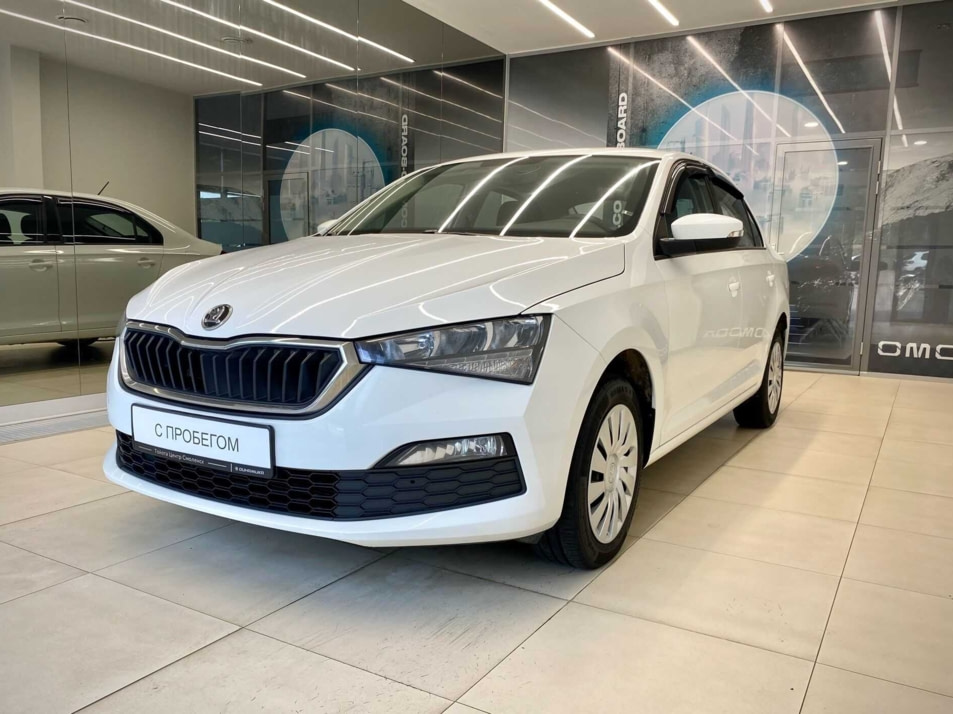 Автомобиль с пробегом ŠKODA Rapid 2020 в Смоленск