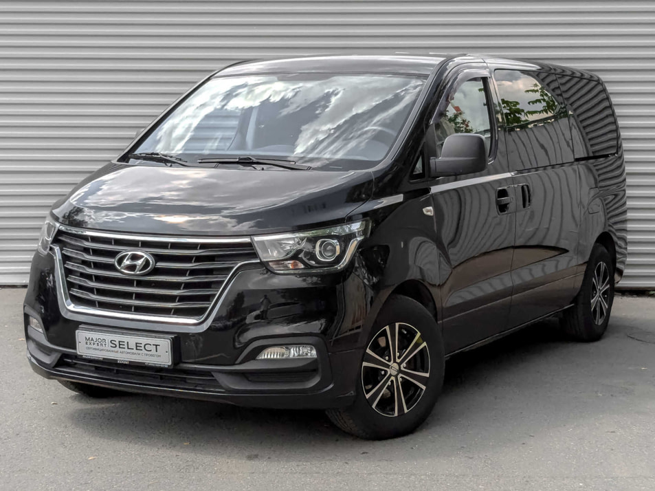 Автомобиль с пробегом Hyundai H-1 в городе Москва ДЦ - Тойота Центр Новорижский