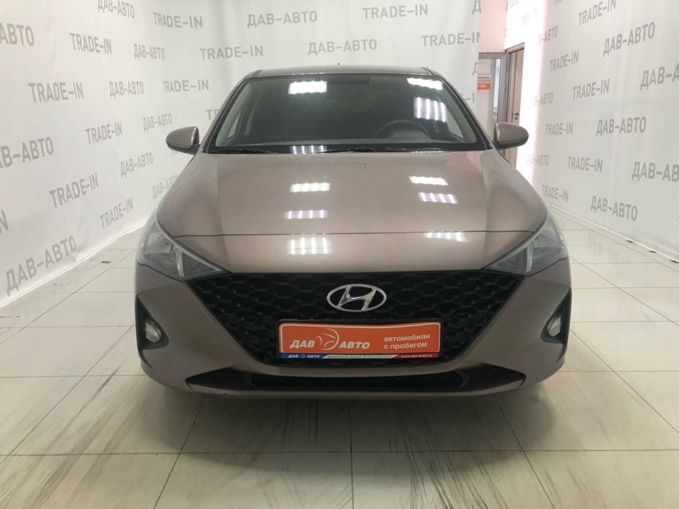 Автомобиль с пробегом Hyundai Solaris в городе Пермь ДЦ - ДАВ-АВТО