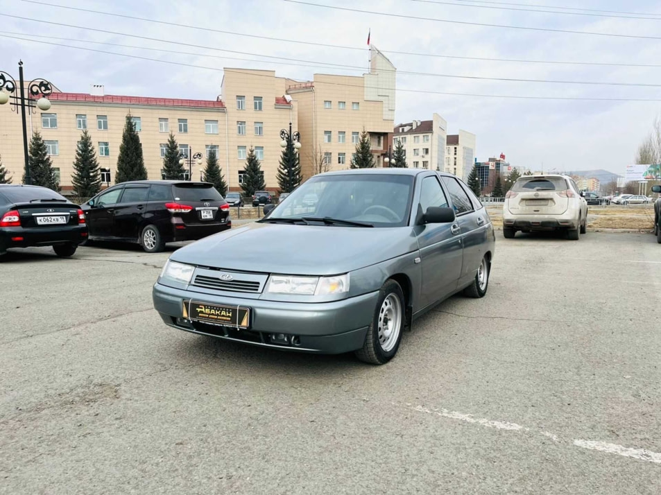 Автомобиль с пробегом LADA 2112 в городе Абакан ДЦ - Автосалон Абакан на Крылова