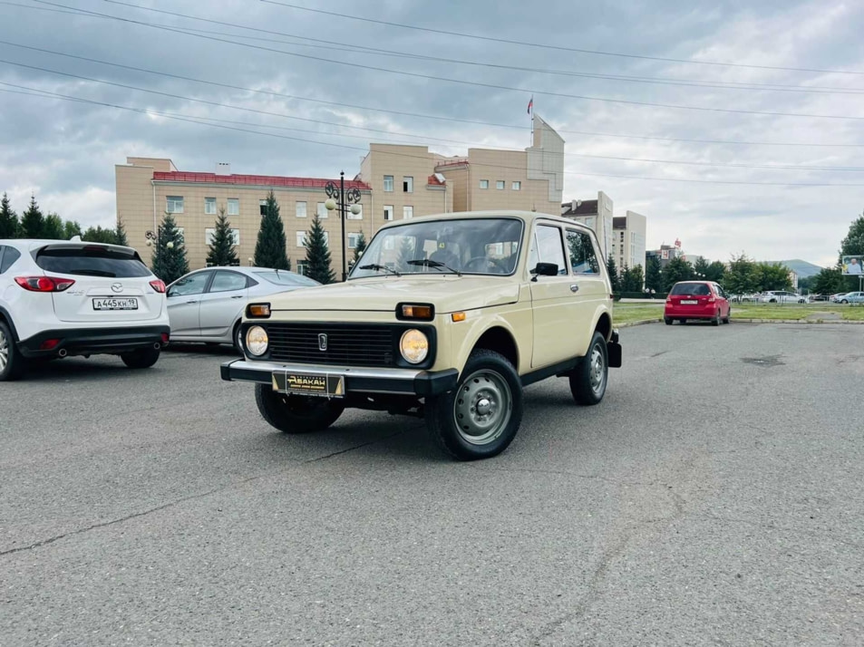 Автомобиль с пробегом LADA 4x4 в городе Абакан ДЦ - Автосалон Абакан на Крылова