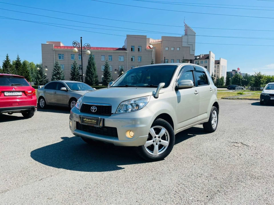 Автомобиль с пробегом Toyota Rush в городе Абакан ДЦ - Автосалон Абакан на Тихой