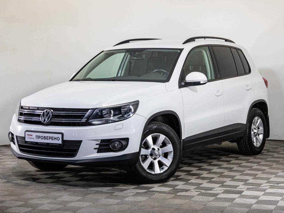 Автомобиль с пробегом Volkswagen Tiguan в городе Санкт-Петербург ДЦ - РОЛЬФ Витебский