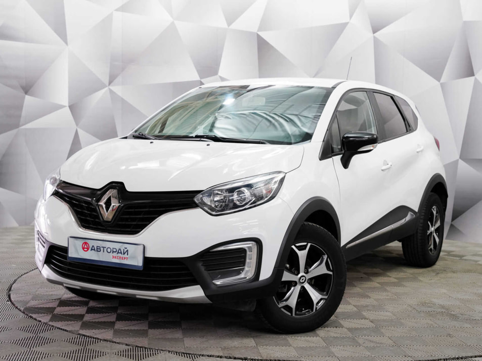 Автомобиль с пробегом Renault Kaptur в городе Ульяновск ДЦ - Авторай-Эксперт. Автомобили с пробегом (на Московском ш.)