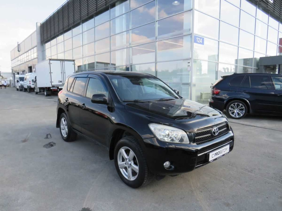 Автомобиль с пробегом Toyota RAV4 в городе Новосибирск ДЦ - Автоцентр Сармат ГАЗ