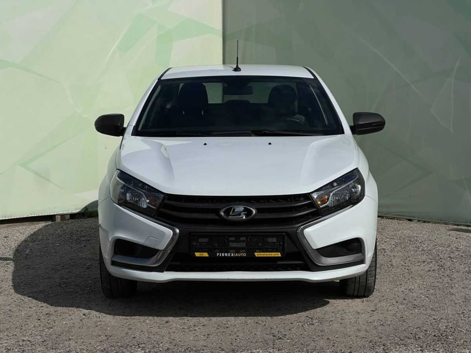 Автомобиль с пробегом LADA Vesta в городе Оренбург ДЦ - Pioner AUTO Trade In Центр Оренбург