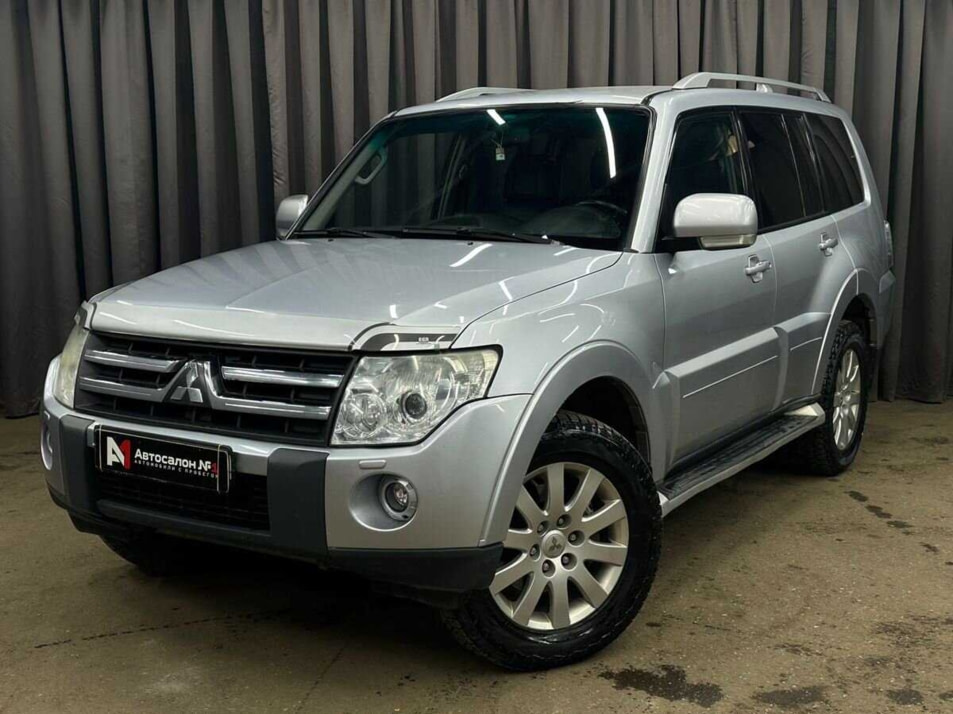 Автомобиль с пробегом Mitsubishi Pajero в городе Нижний Новгород ДЦ - Автосалон №1