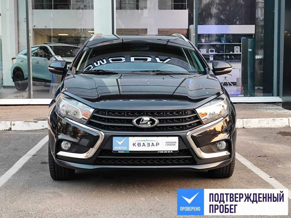 Автомобиль с пробегом LADA Vesta в городе Казань ДЦ - Pango Центр Квазар Казань