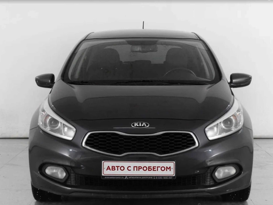 Автомобиль с пробегом Kia Ceed в городе Москва ДЦ - Автосалон на Дмитровке