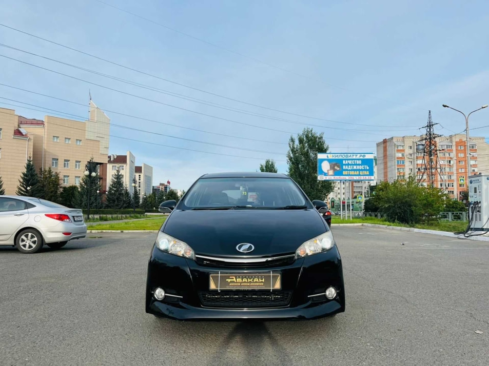 Автомобиль с пробегом Toyota Wish в городе Абакан ДЦ - Автосалон Абакан на Крылова