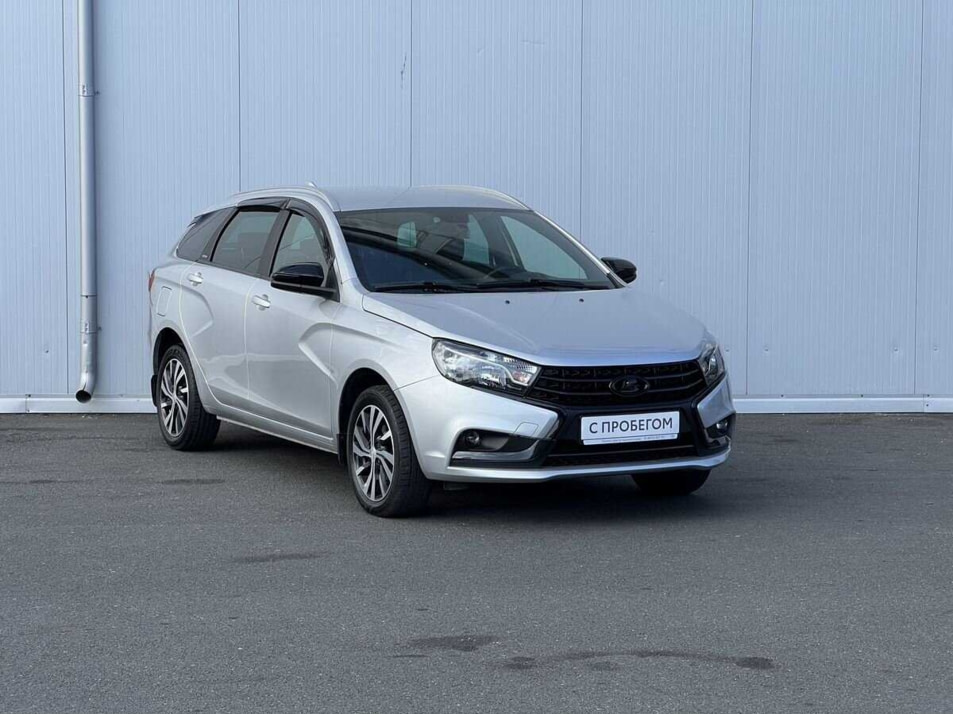 Автомобиль с пробегом LADA Vesta в городе Калининград ДЦ - Тойота Центр Калининград