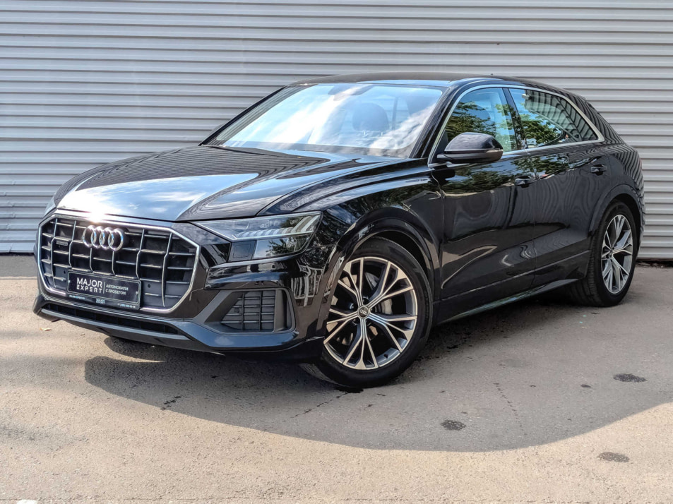 Автомобиль с пробегом Audi Q8 в городе Москва ДЦ - Тойота Центр Новорижский