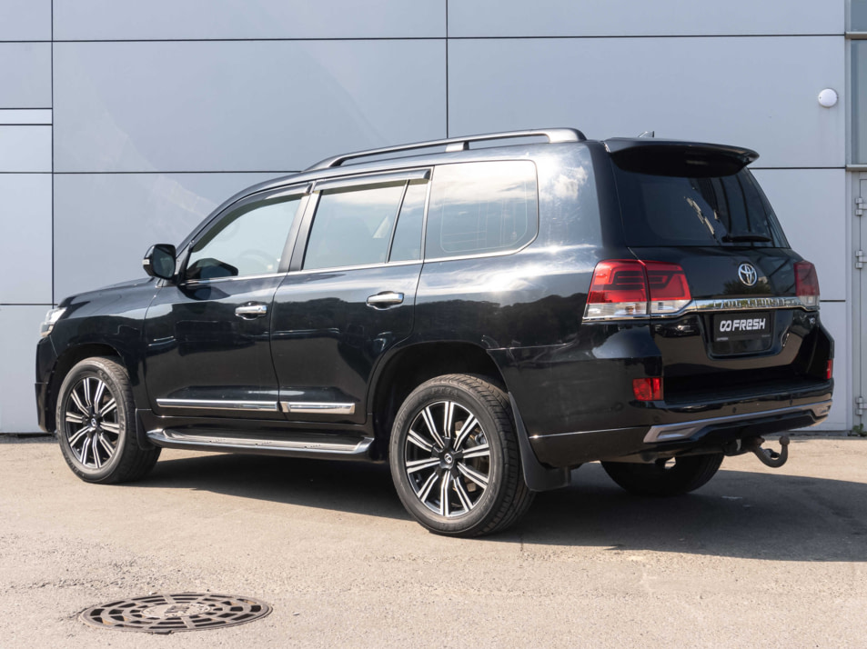 Автомобиль с пробегом Toyota Land Cruiser в городе Тверь ДЦ - AUTO-PAPATIME