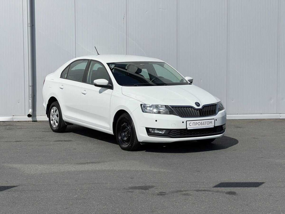 Автомобиль с пробегом ŠKODA Rapid в городе Калининград ДЦ - Тойота Центр Калининград