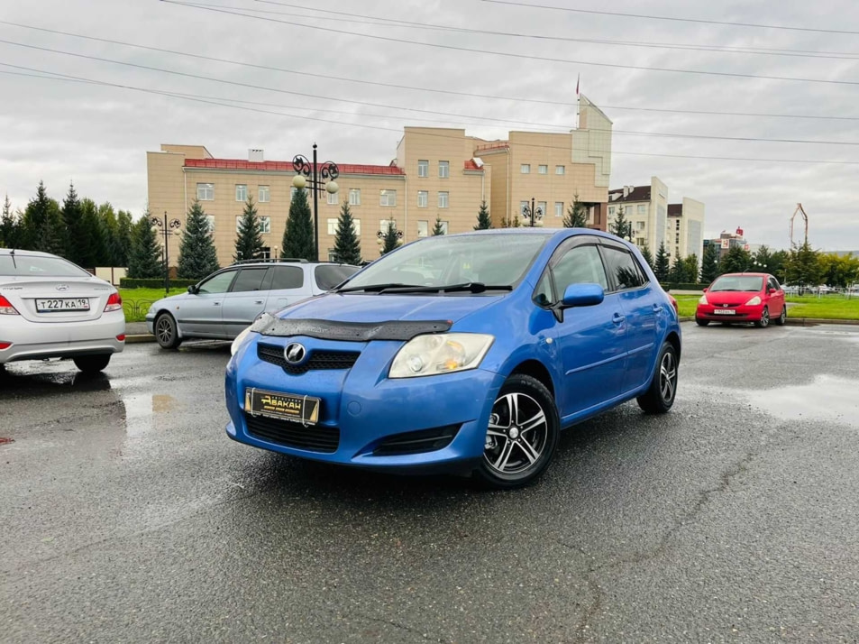 Автомобиль с пробегом Toyota Auris в городе Абакан ДЦ - Автосалон Абакан на Крылова