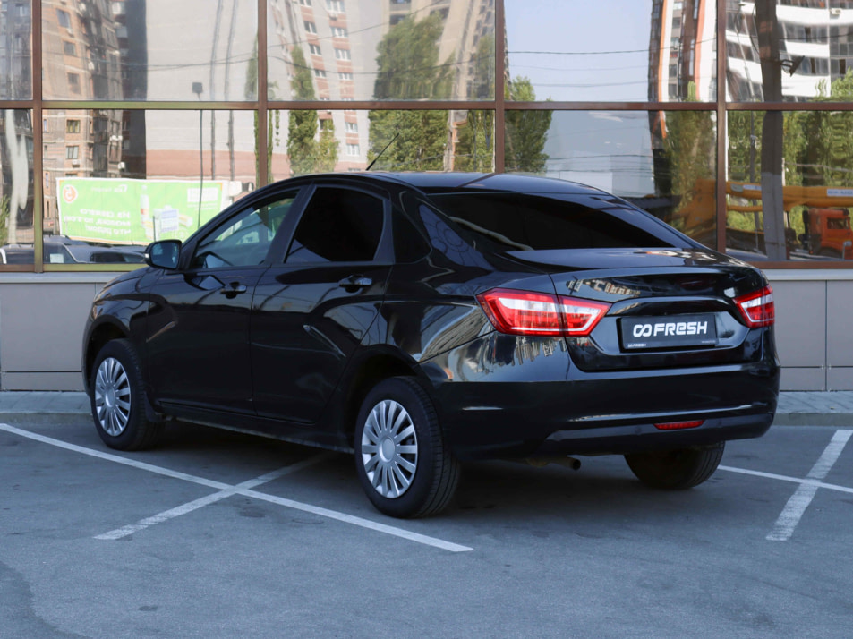 Автомобиль с пробегом LADA Vesta в городе Тверь ДЦ - AUTO-PAPATIME