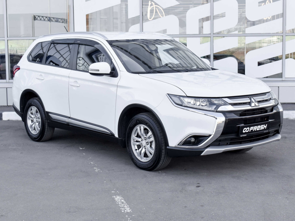 Автомобиль с пробегом Mitsubishi Outlander в городе Тверь ДЦ - AUTO-PAPATIME