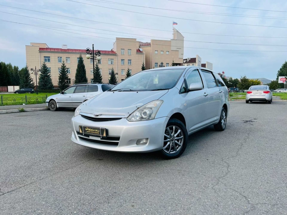 Автомобиль с пробегом Toyota Wish в городе Абакан ДЦ - Автосалон Абакан на Крылова