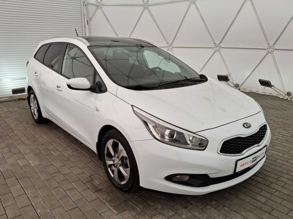 Автомобиль с пробегом Kia Ceed в городе Клинцы ДЦ - LADA БН-Моторс (Первое Мая)