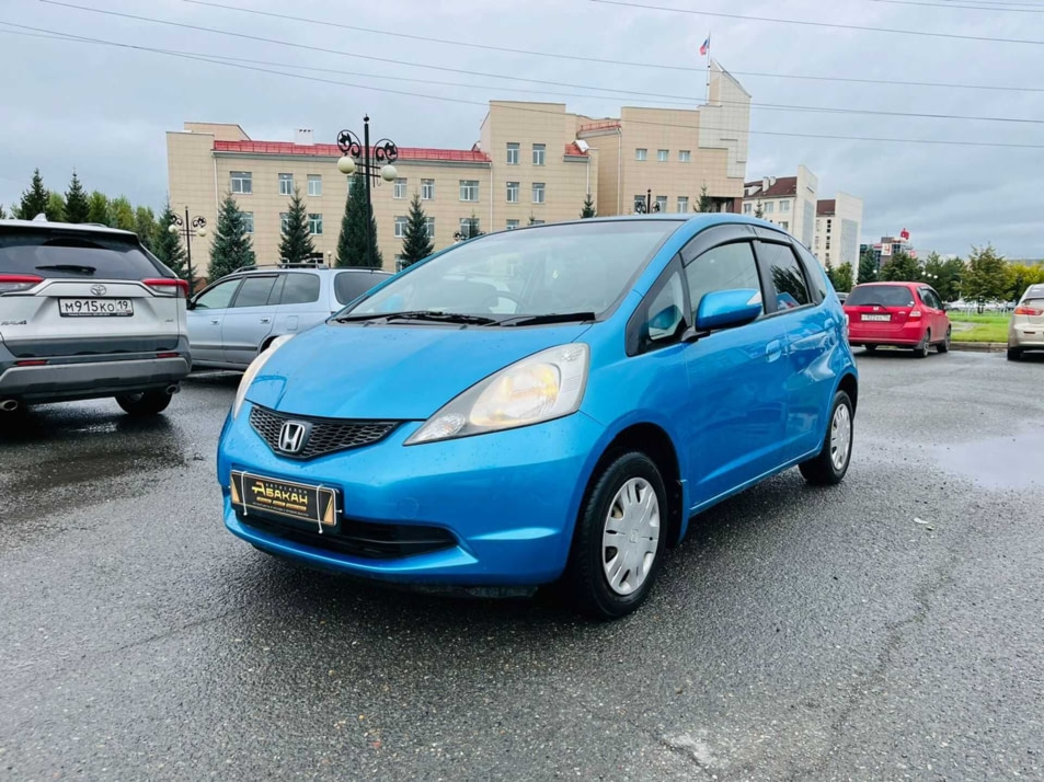 Автомобиль с пробегом Honda FIT в городе Абакан ДЦ - Автосалон Абакан на Крылова