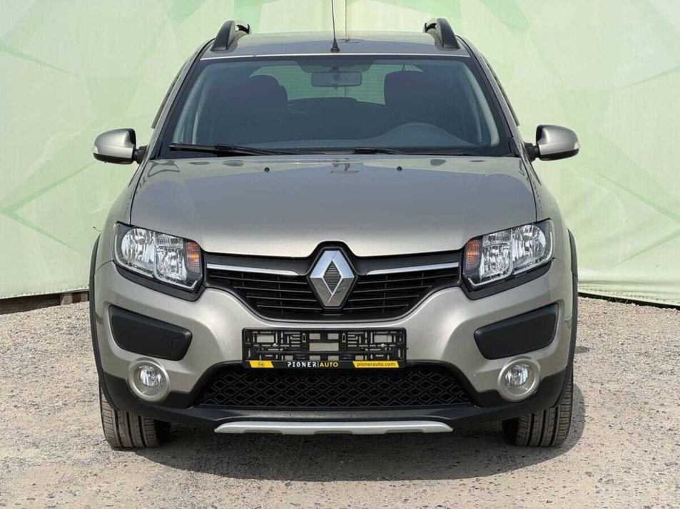 Автомобиль с пробегом Renault SANDERO в городе Оренбург ДЦ - Pioner AUTO Trade In Центр Оренбург