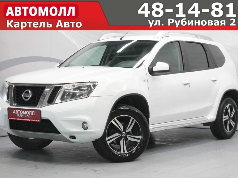 Автомобиль с пробегом Nissan Terrano в городе Кемерово ДЦ - Автомолл Картель Рубиновая