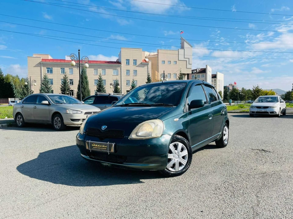 Автомобиль с пробегом Toyota Vitz в городе Абакан ДЦ - Автосалон Абакан на Тихой