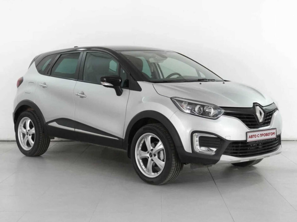 Автомобиль с пробегом Renault Kaptur в городе Москва ДЦ - Автосалон на Дмитровке