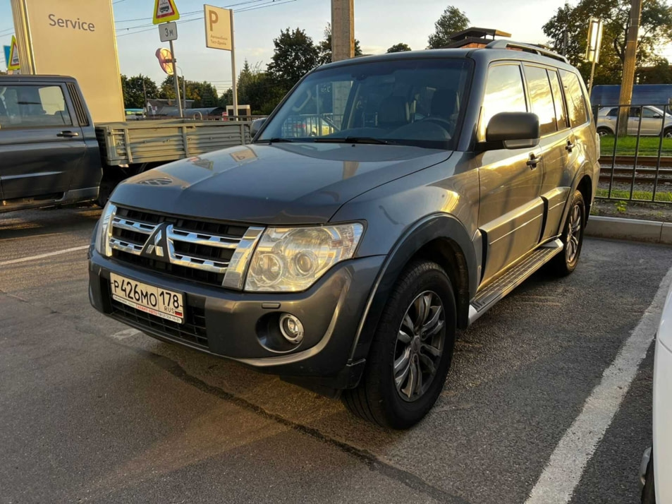 Автомобиль с пробегом Mitsubishi Pajero в городе Санкт-Петербург ДЦ - Форсаж Хошимина