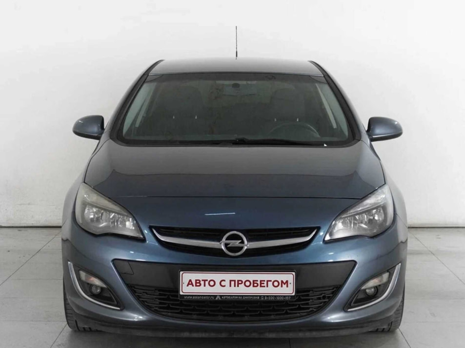 Автомобиль с пробегом Opel Astra в городе Москва ДЦ - Автосалон на Дмитровке