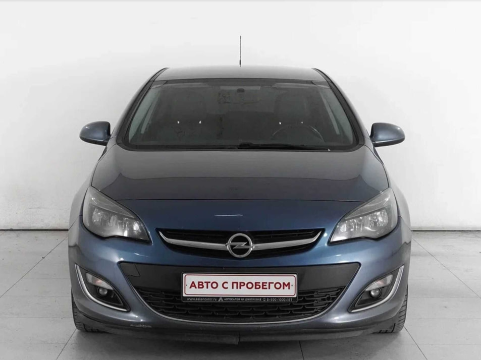 Автомобиль с пробегом Opel Astra в городе Москва ДЦ - Автосалон на Дмитровке