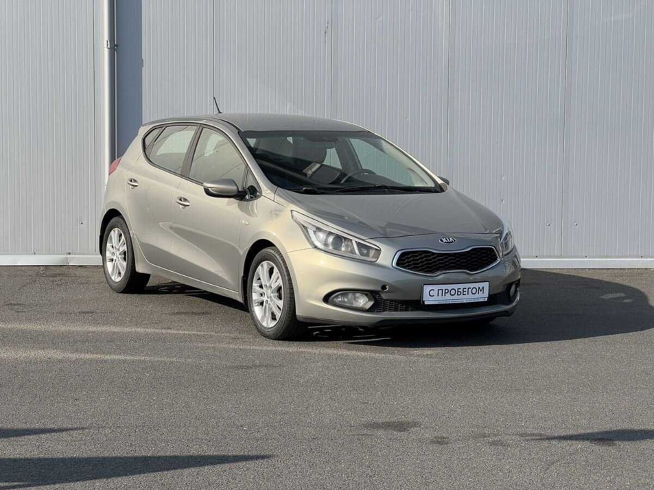 Автомобиль с пробегом Kia Ceed в городе Калининград ДЦ - Тойота Центр Калининград