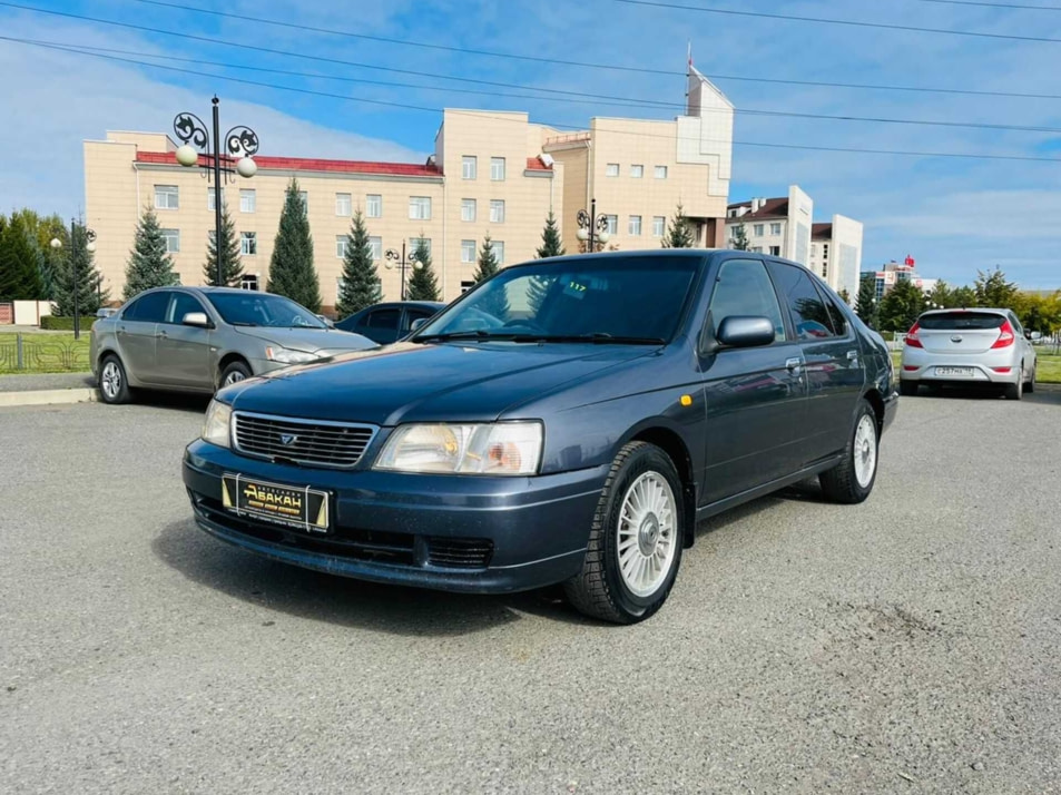 Автомобиль с пробегом Nissan Bluebird в городе Абакан ДЦ - Автосалон Абакан на Крылова