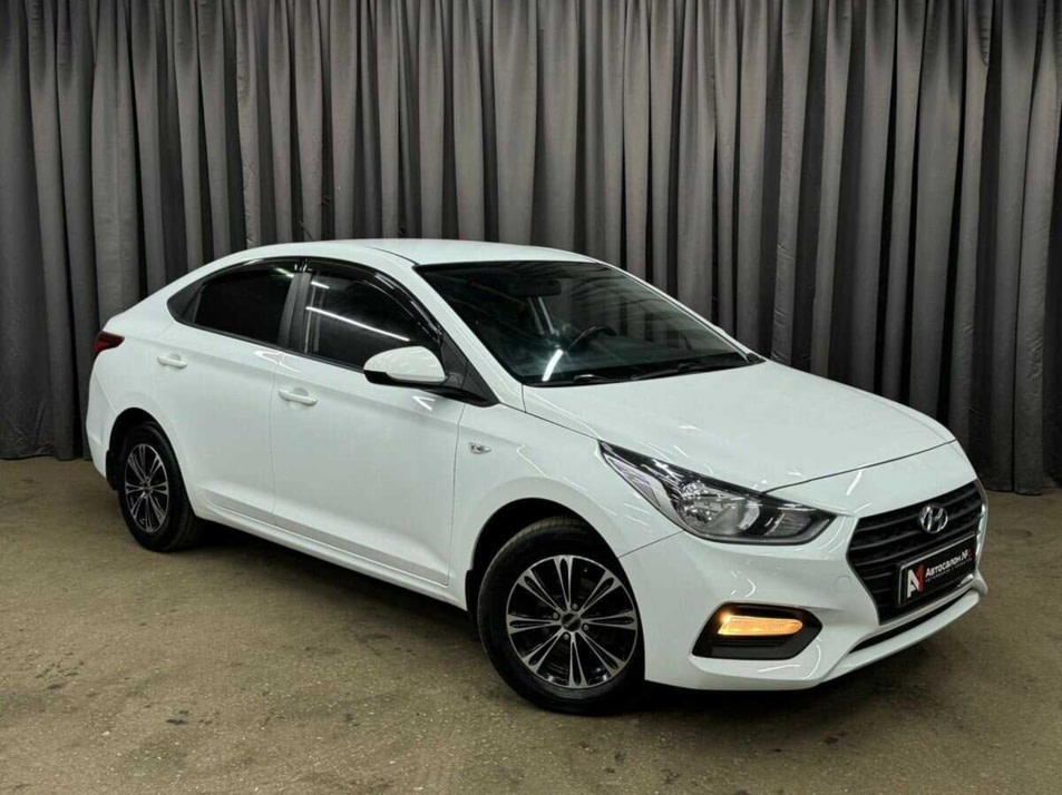 Автомобиль с пробегом Hyundai Solaris в городе Нижний Новгород ДЦ - Автосалон №1