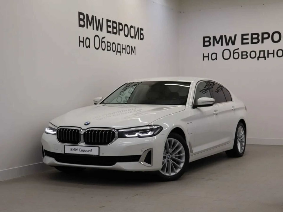 Автомобиль с пробегом BMW 5 серии в городе Санкт-Петербург ДЦ - Евросиб (BMW)