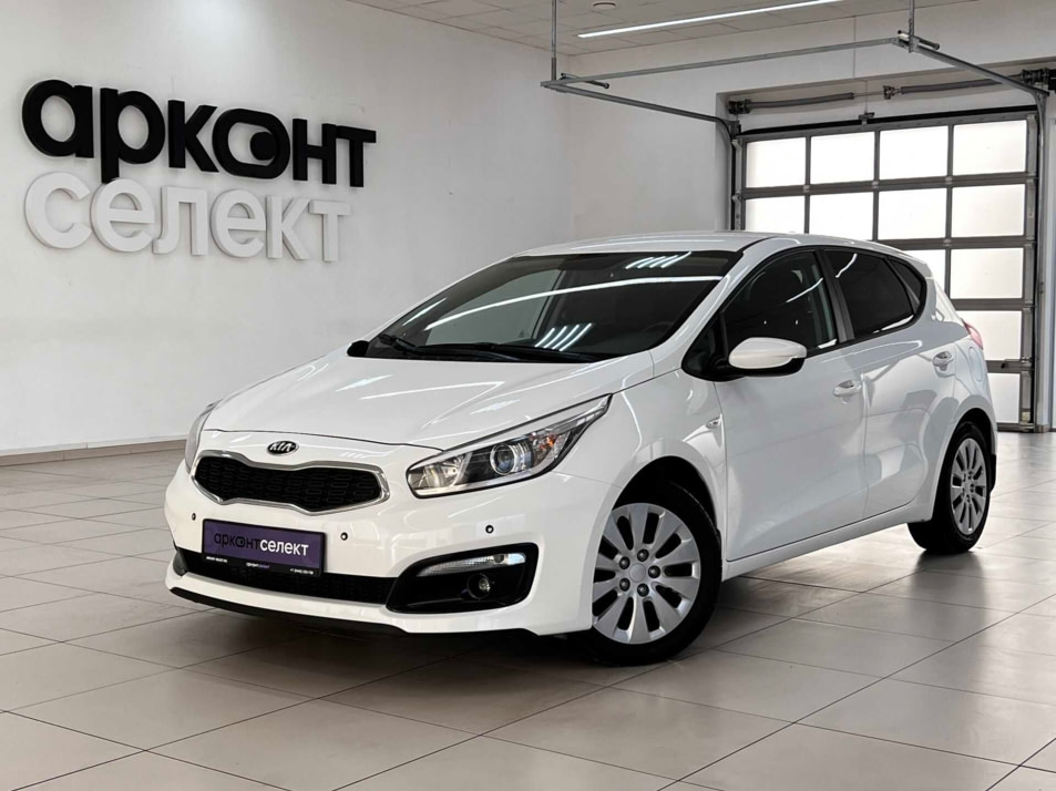 Автомобиль с пробегом Kia Ceed в городе Волгоград ДЦ - АРКОНТСЕЛЕКТ на Землячки