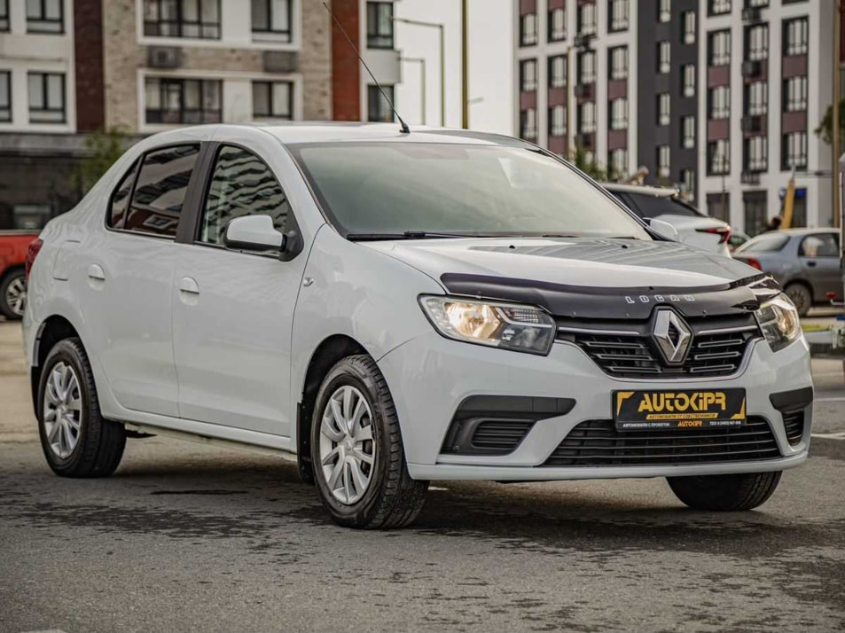 Автомобиль с пробегом Renault Logan в городе Тюмень ДЦ - Центр по продаже автомобилей с пробегом АвтоКиПр